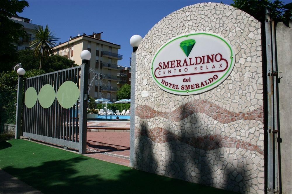 Hotel Smeraldo Cesenatico Exterior photo